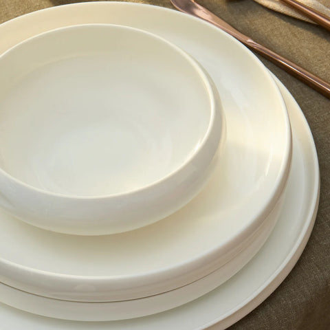 Karaca Streamline Sunset Bone China 21-Piece Dinnerware Set for 4, White