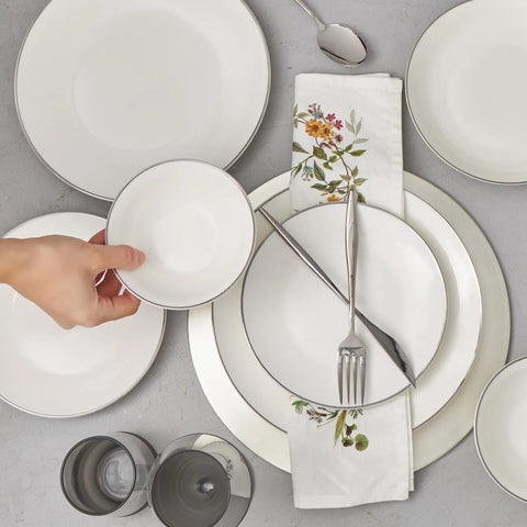 Karaca Alicia 24-Piece Porcelain Dinner Set for 6 People, White Platinum