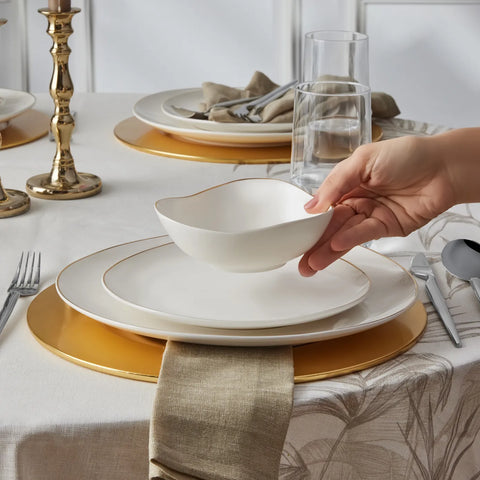 Karaca Streamline Middle 12-Piece New Generation Bone China Dinner Set for 4 People, White Gold