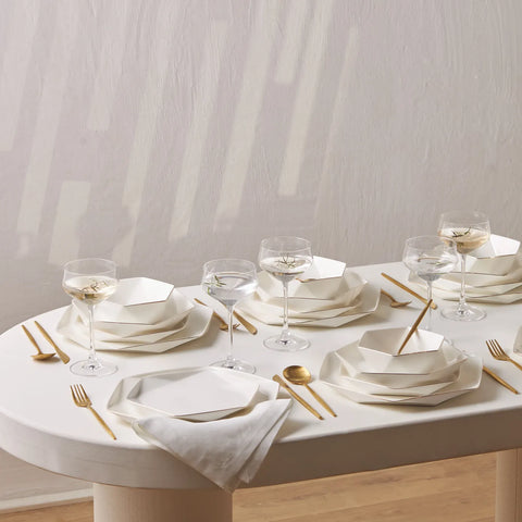 Karaca Streamline Esquina 24-Piece New Generation Bone Dinner Set for 6 People, White Gold