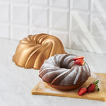 Karaca Cake Pro Pare Aluminium Cast Decorative Bundt Cake Tin, 24cm, Gold