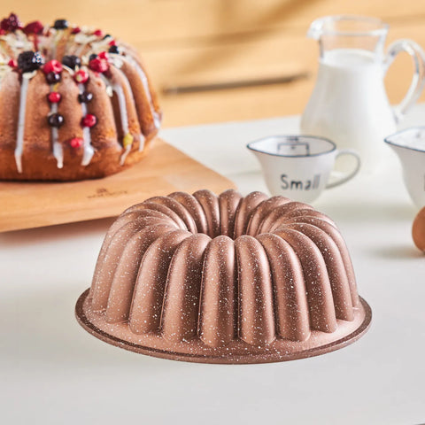 Karaca Cake Pro Lina Aluminium Cast Decorative Bundt Cake Tin, 25cm, Copper