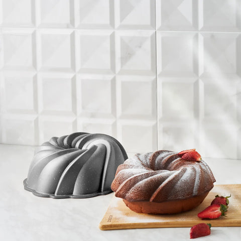 Karaca Cake Pro Aluminium Cast Decorative Bundt Cake Tin, 24cm, Anthracite