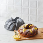 Karaca Cake Pro Aluminium Cast Decorative Bundt Cake Tin, 26cm, Anthracite