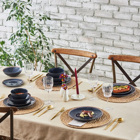 Karaca Hamburg 16-Piece Stoneware Dinner Set for 4 People, Black Multi