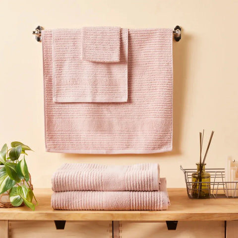 Karaca Home Rachel 100% Turkish Cotton Guest Towel, 30cmx50cm, Light Rose