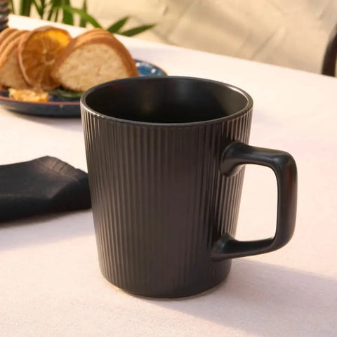 Karaca Vini Mug, Black, 520ml, Black